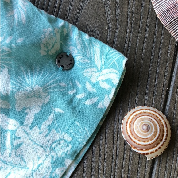 💦🌼ROXY TOP🌼💦 - Picture 5 of 8